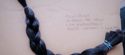 Donare i capelli